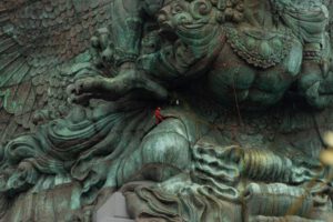 Monument Bali schoonmaker